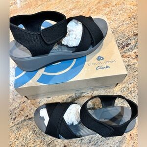 Women's Clouldsteppers Cali Skye Strappy Sport Sandals Black, 9 1/2 Wide